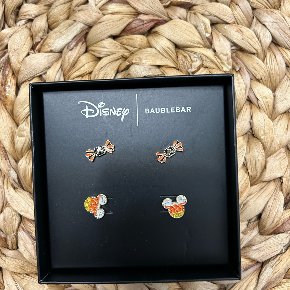 Baublebar Disney Halloween earring set
